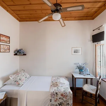 Palamidi Single Room Apartment